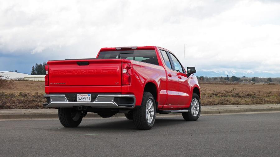  Chevrolet Silverado LTZ Duramax Crew Cab 2019 года  (фото 10 из 32)